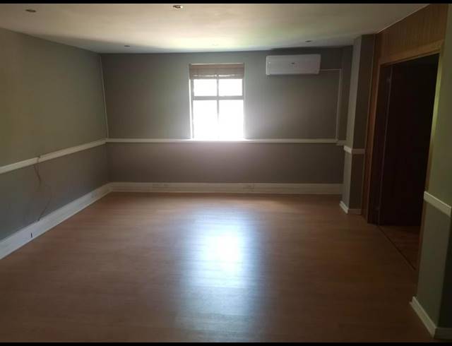 BUSINESS PROPERTY TO RENT IN FAERIE GLEN